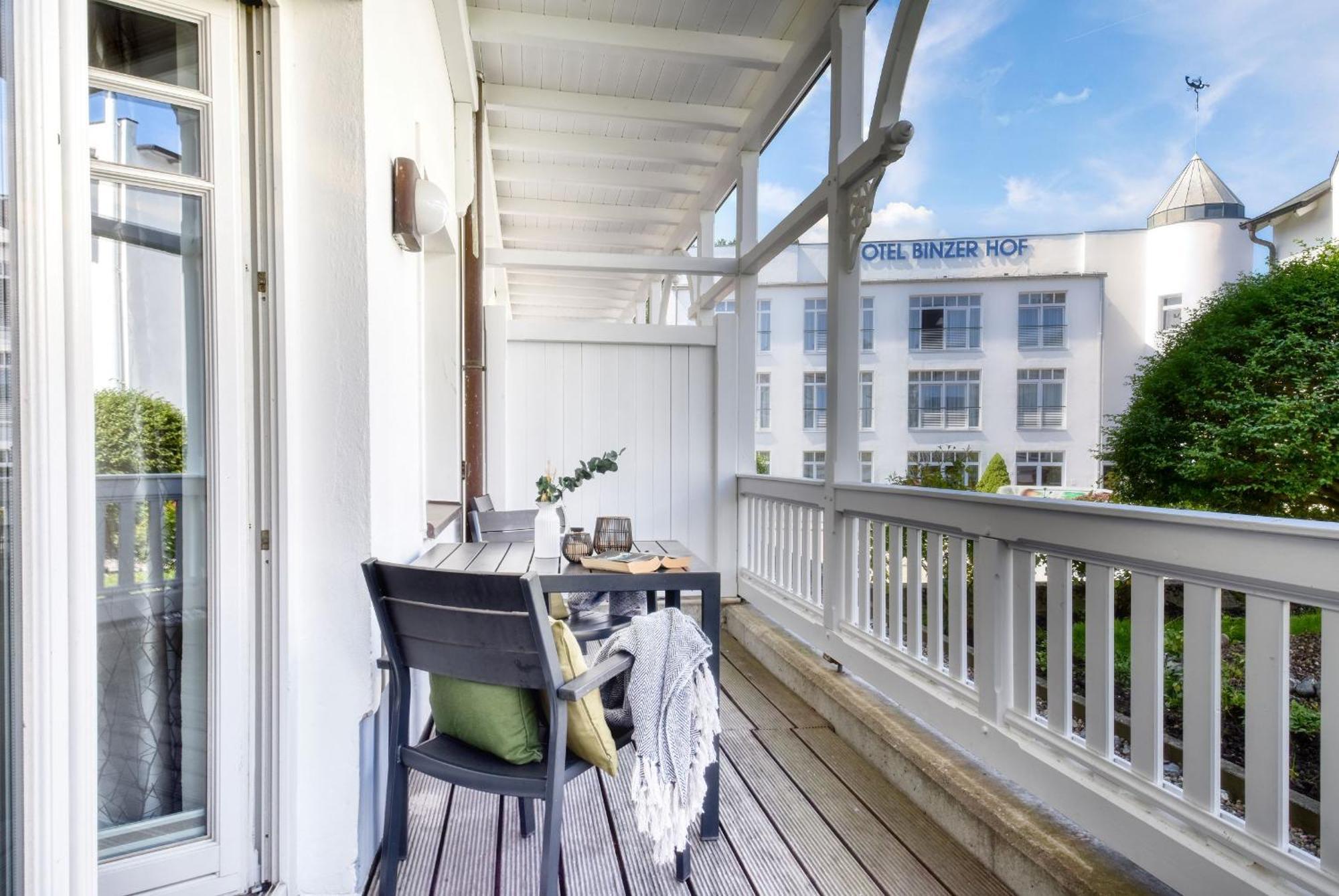 Ferienwohnung "Sonnendeck" In Der Villa Seeadler Binz Exteriér fotografie